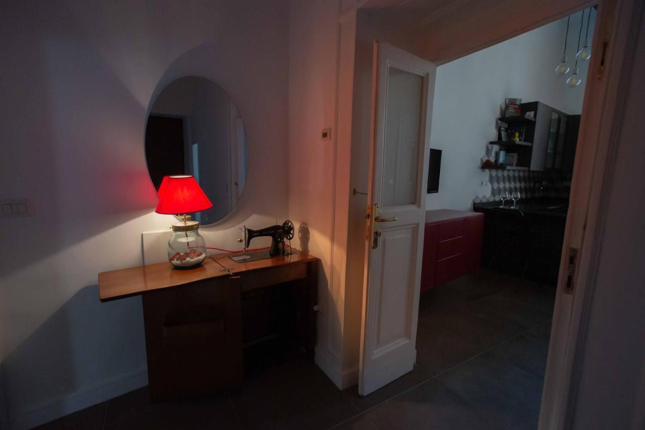 Domus Delia Luxury Apartment 나폴리 외부 사진